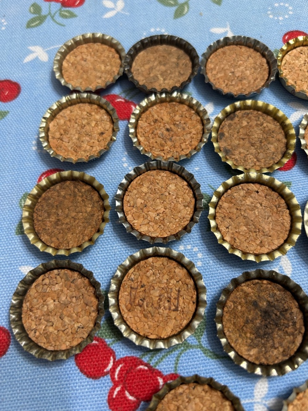 Vintage Soda Bottle Cork Cap Collection - Assorted Colors - Picture 5 of 6